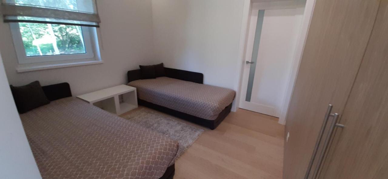 Vila Galadusis Prie Ezero Lazdijai Buitenkant foto